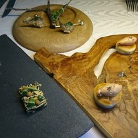 ヒカリヤ ニシ - 