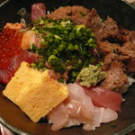 歓の季 - おまかせ丼(ごはん多目)(1,000円)～アップ