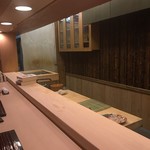 おざき - 綺麗なカウンター