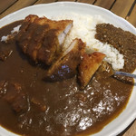 ブルカレー - ブルーカレー ＋ チキンカツ [大盛り]