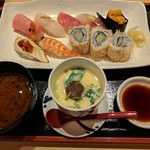 Sushi Hamazushi - 【2017/6】牡丹(全景)