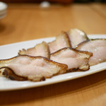 九眼橋 - 皮つき豚バラ肉の甘辛醤油漬け