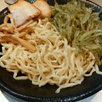 麺匠 呉屋 - 麺＆具材　アップ！