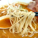 麺屋 菜々兵衛 - 辛味噌《小辛》～麺は鶏白湯用の麺に替えてもらってます～【Jun.2017】