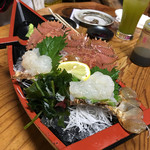 居魚屋　網元 - 