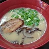 まるうまラーメン 吉塚店