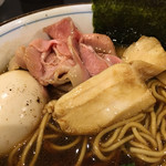 中華そば 四つ葉 - 「四つ葉ブラック」¥850