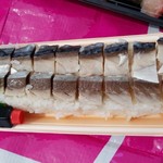 かねとも寿し - しめ鯖寿司(600円)です。