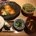 那古野 沢瀉食堂 - 