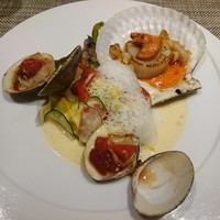 キャトルラパン 北梅田 - 黒鯛のポアレ白ワイン風味　オマール蝦が無い時・・・