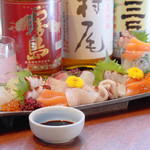 Yakitori Izakaya Bunnage - 【人気!!刺身盛り】瀬戸内で水揚された新鮮な鮮魚をご提供します。