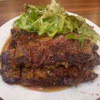 キャトルラパン 北梅田 - ステーキ３枚