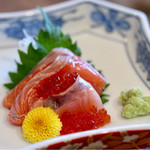 柳家 - さくら鱒、琵琶鱒お造り 安曇野本山葵添え