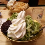コメダ珈琲店 - 抹茶小豆とコーヒーのかき氷