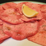 ゆたか - 料理写真:ビールとご一緒に！塩タン♪