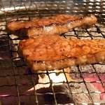 炭火焼肉市場 済州家 - 