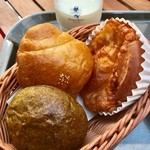 ホテルケーニヒスクローネ - 朝食　パン各種