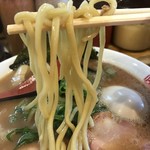 麺屋 庄太 - 【2017.6.4】増田製麺の加水率高めの中太麺。