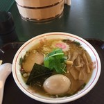 麺処 若武者 弐號店 大正浪漫 ラーメン 名物温泉ぶためし みどり湯食堂 - ラーメン　　煮卵のせ