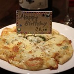 Magokura - 金ごまポテサラピザ