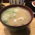 味噌汁も美味しい