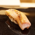 日本橋蛎殻町 すぎた - 函館の鰤のづけ（2016/10）