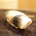 日本橋蛎殻町 すぎた - 小鰭（2016/9）