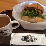 バッドアスコーヒー - モスコチキンバーガーセット