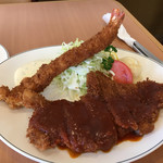 Tonkatsu No Matsui - エビフライは和歌山ナンバーワンの長さ。