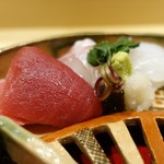 銀座 しのはら - 7.淡路鯛、塩釜の鮪、五島列島のアオリ烏賊