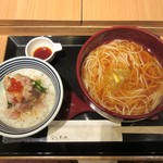 稲庭うどんとめし 金子半之助 - ぜいたく飯、稲庭うどん温