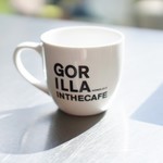 Gorilla in the Cafe - カップで
