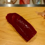 鮨 和さび - クロマグロ漬け