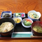 信夫山文庫 - しのぶん日替わりランチ(1000円)