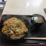 富士 - 他人丼ご飯少なめ