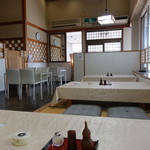 伊勢松 - 店内の様子