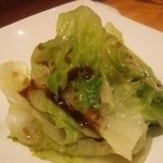 ワイン＋つまみ Nomka - レタスの湯引きオイスターソース