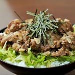 牛ランプの塩ダレ煮込み丼