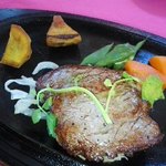 ファミリーグルメレストラン てんだあ亭 - ひれステーキ（レア）