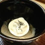 つる由 - 地味なようで…あなどれない後を引く美味しさ