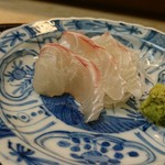 つる由 - どこまでも透き通る白身と皮目のピンク♡