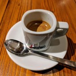 トラットリア ダイ パエサーニ - エスプレッソ（Segafredo ZANETTI）