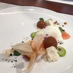 ビストロ ダイア - 琵琶のコンポートとブランマンジェ