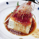 にぎり長次郎 - まぐろピリ辛豆腐(期間限定)