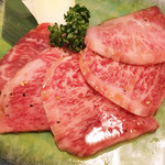 黒毛和牛焼肉ぜん - 