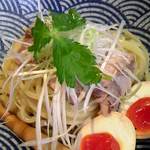 鶏ｓｏｂａ 座銀  - 麺アップ