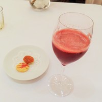 オーベルジュ・ド・リル トーキョー - 季節のスパークリングカクテル