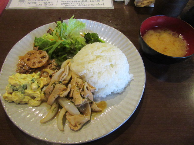 Yokubaru Iidabashi Kagurazaka Izakaya Tavern Tabelog 