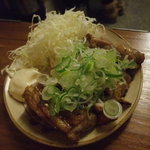 鎌倉酒店 - 鶏もも一枚焼き。３８０円