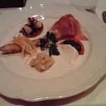 トラットリア・アルベロ - 前菜どれもこれも美味しいですっ